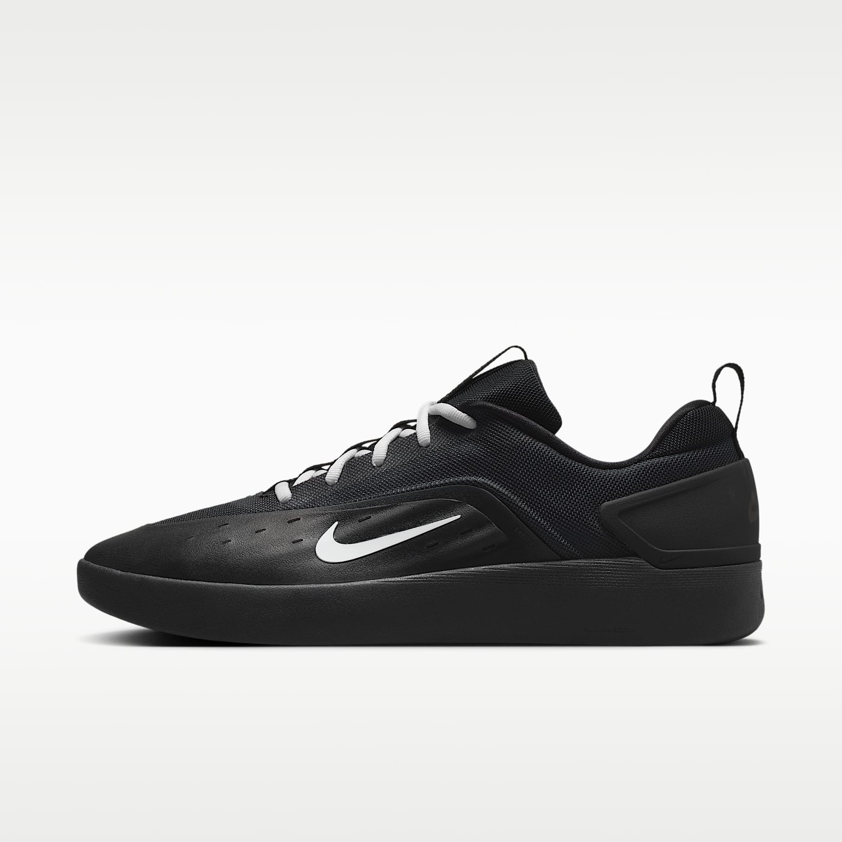 NAHYAT ナヤット N-027 Nike SB Zoom Nyjah 4 Skate Shoes. Nike ID